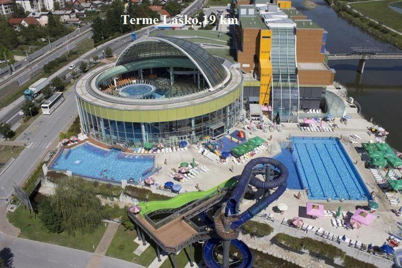 Apartment Janja Vojnik ภายนอก รูปภาพ
